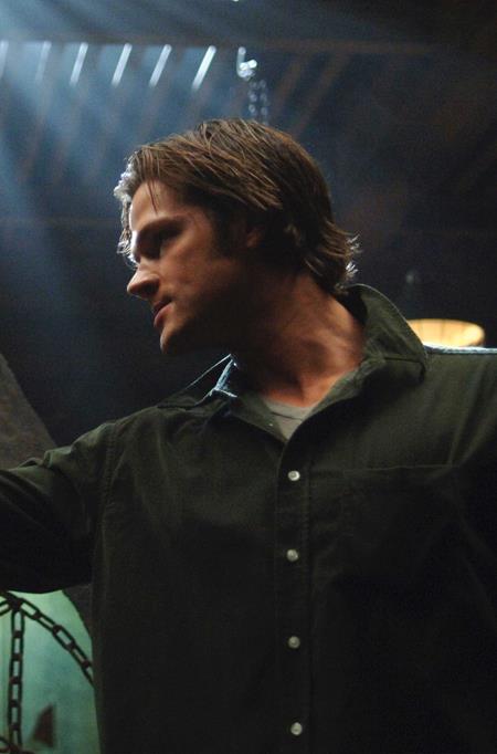 SUPERNATURAL SAM WINCHESTER #4 CVR F PHOTO 1 LTD VIRGIN VAR CB (01/20/2027)