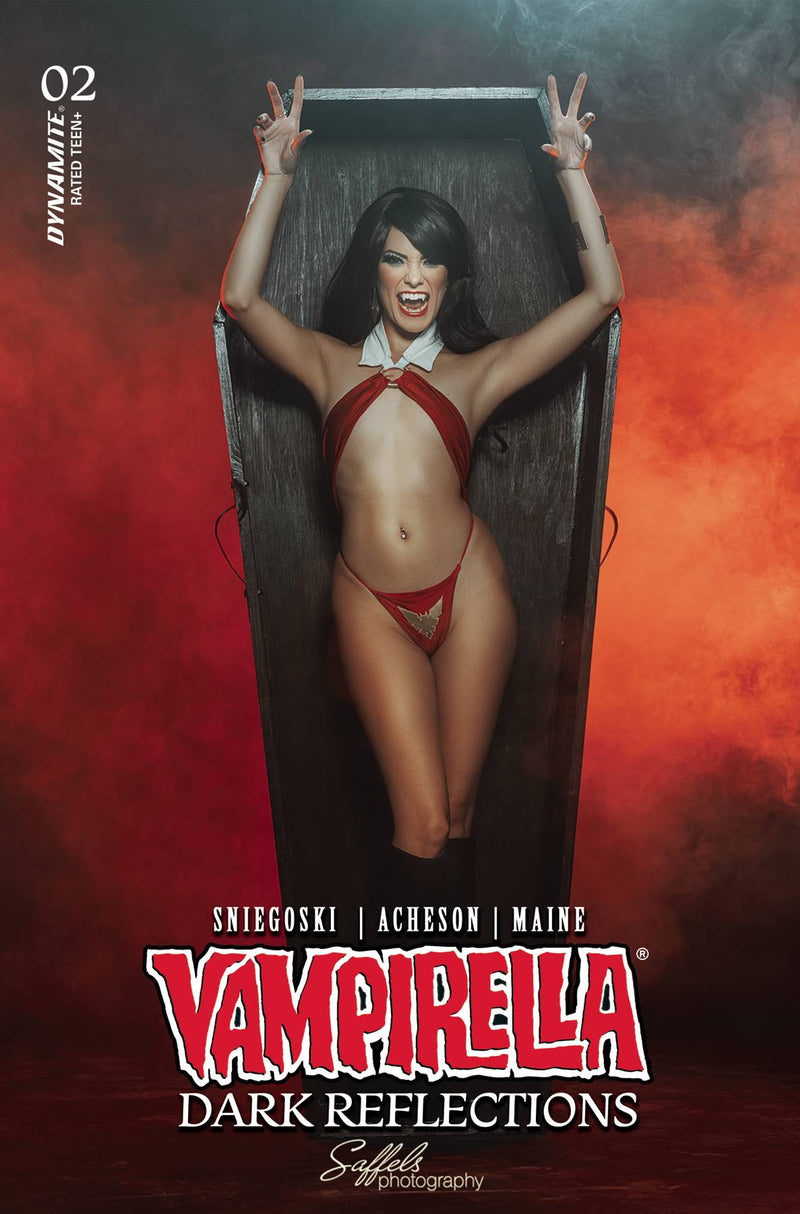 VAMPIRELLA DARK REFLECTIONS