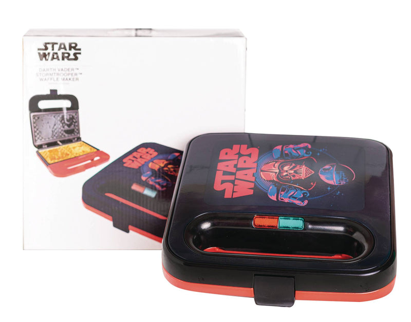 STAR WARS DARTH VADER & STORMTROOPER SQUARE WAFFLE MAKER (C: